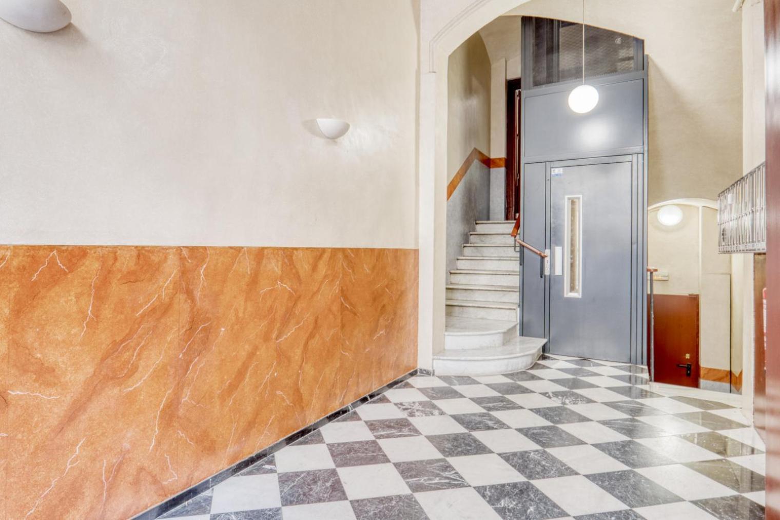 Appartement Renovated La Dreta De Leixample 1br W Balcony Bcn-89 *